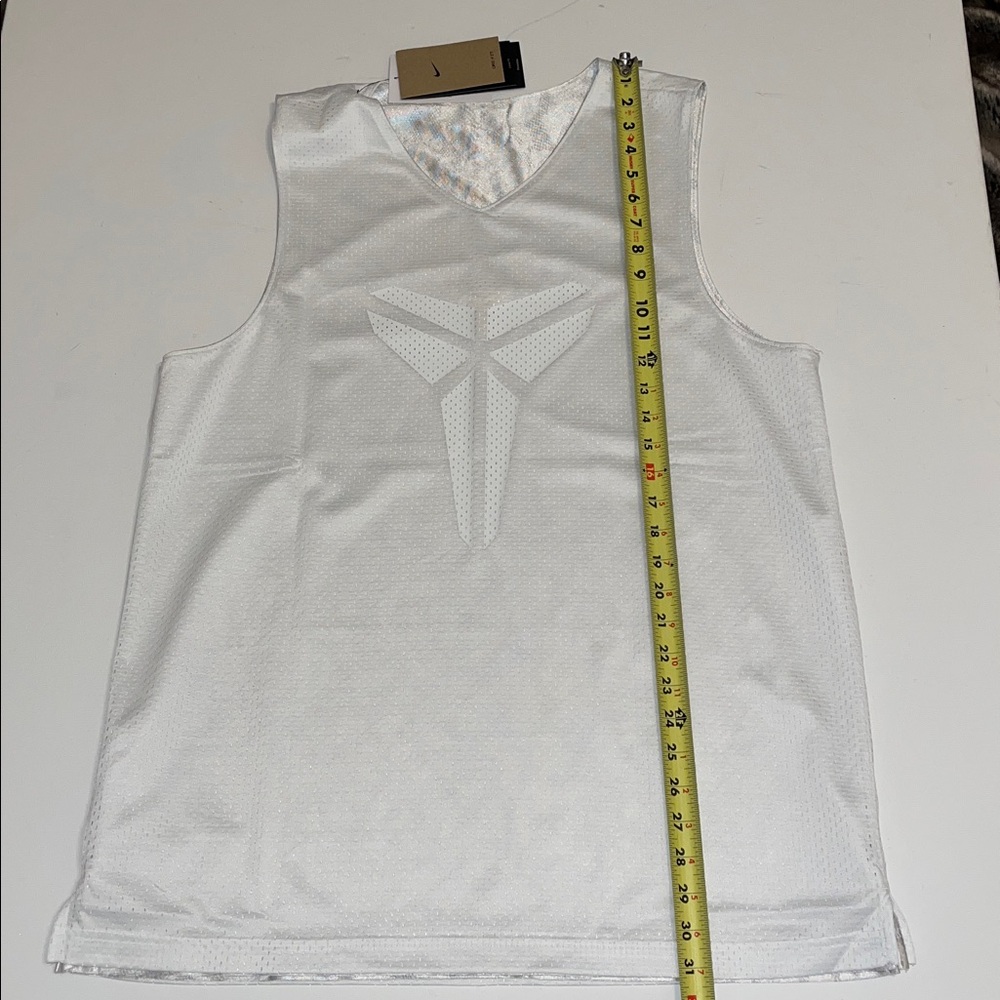 Nike Men’s L Dri-Fit Kobe Mamba Reversible Basketball Jersey white NWT $90 - Picture 2 of 7